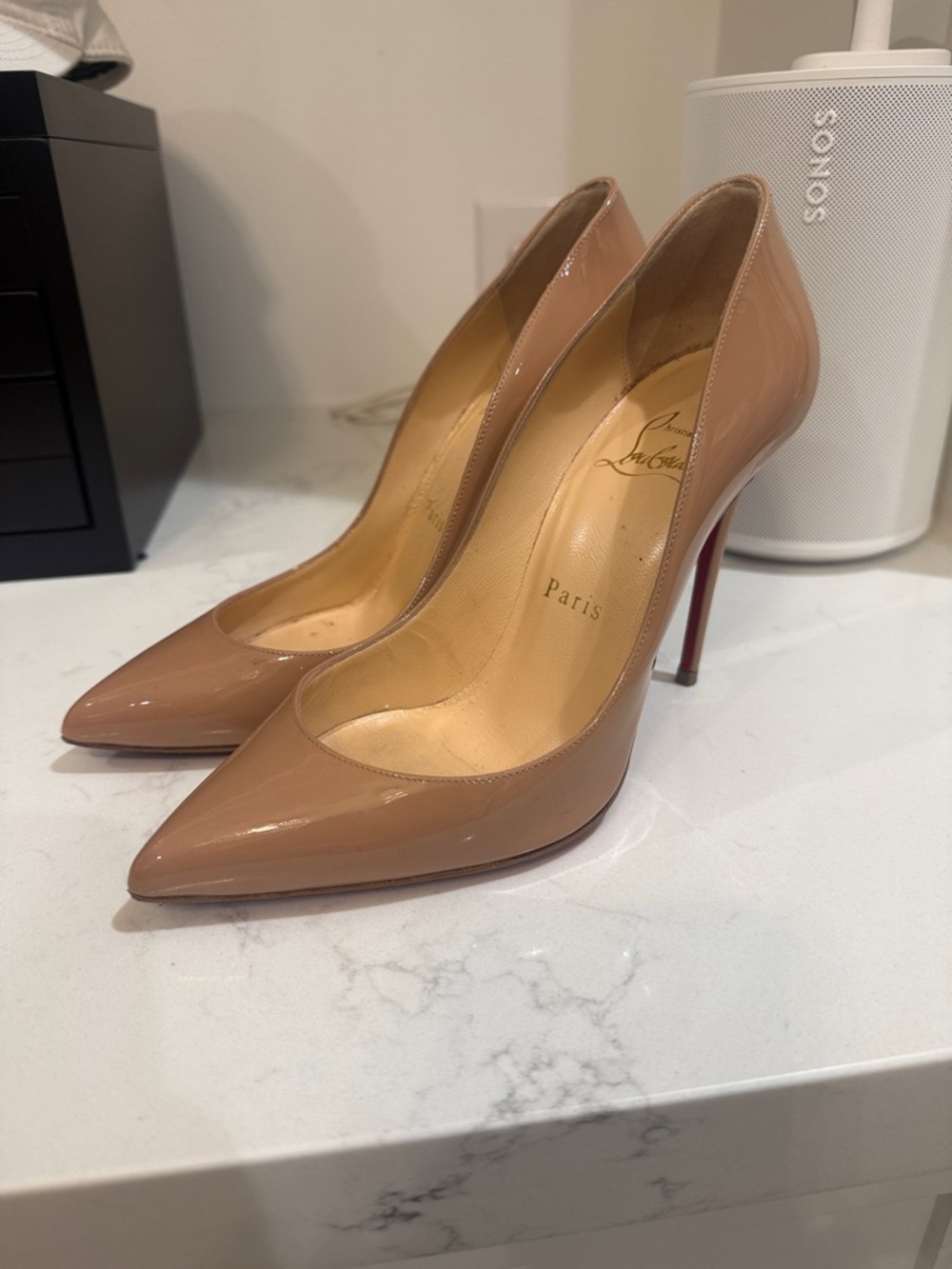 Christian Louboutin Nude Patent Leather Pigalle follies 100mm